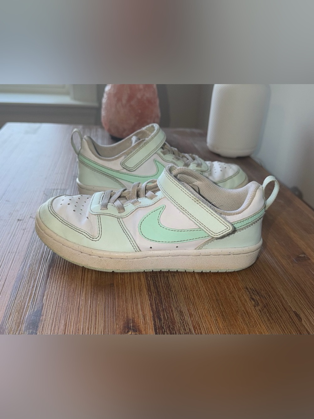 Nike Court Borough Low